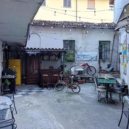 Апартаменты Antica Officina Манделло-дель-Ларио Экстерьер фото